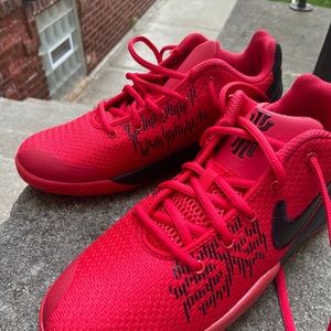 Kyrie FlyTrap: Kyrie Irving Nike